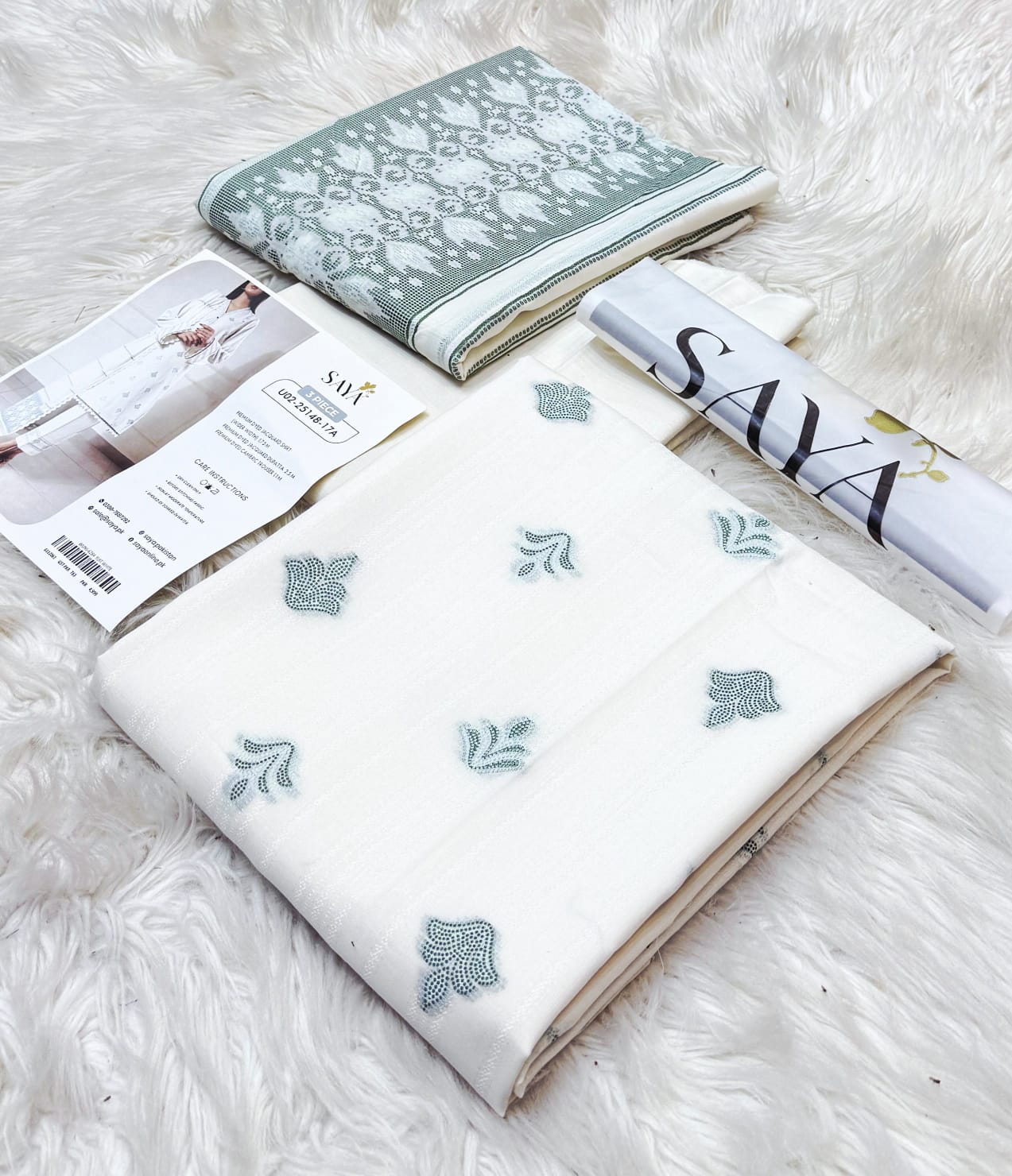 Saya 3PC Jacquard Suit