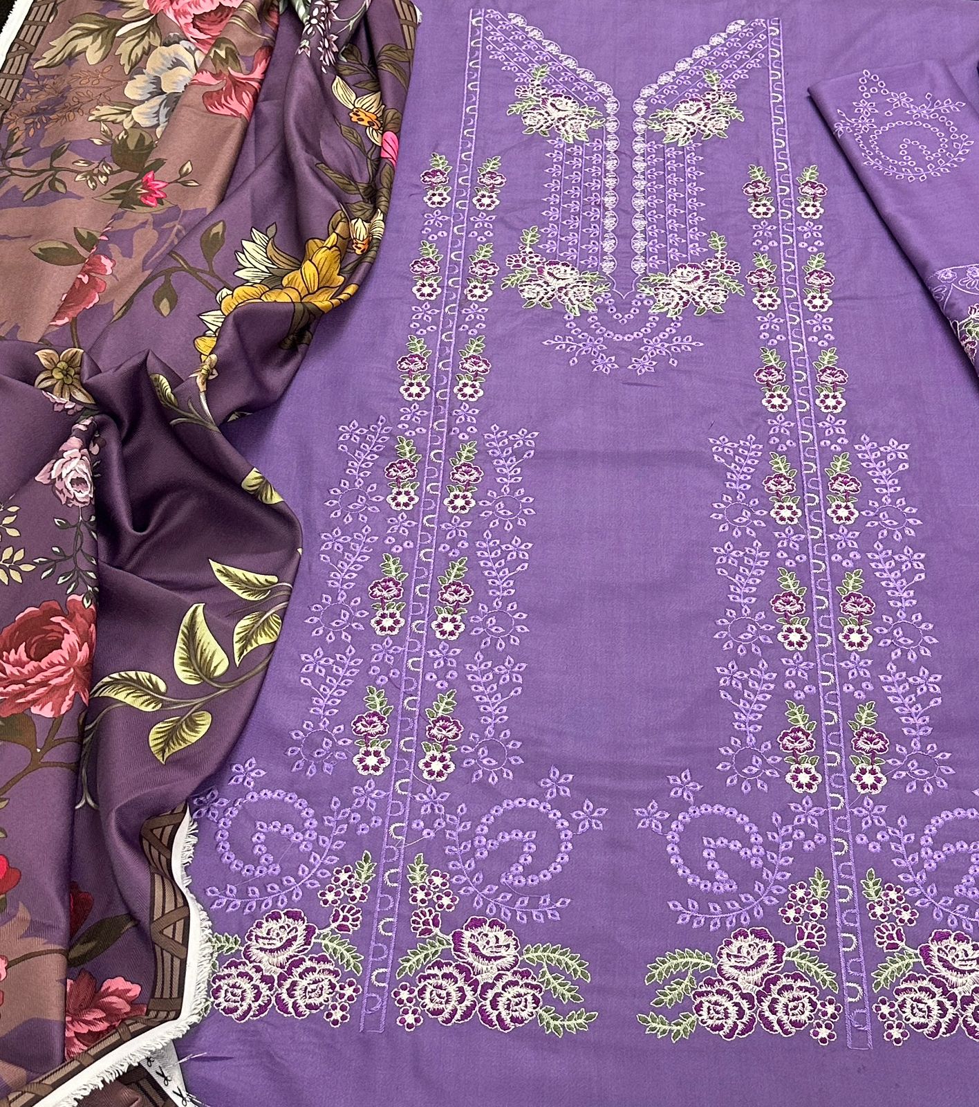 🍂*_ zara shah jahan_*🍂