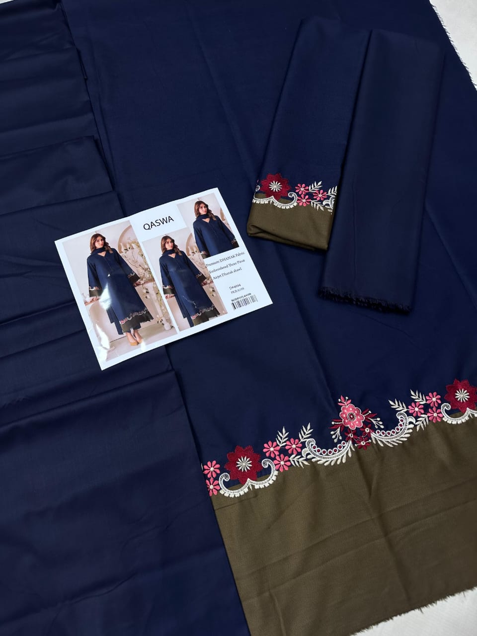 QASWA Winter Dhanak Collection 2025-26 – 3-Piece Embroidered Suit